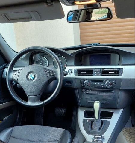 Серый БМВ 3 Серия, объемом двигателя 2 л и пробегом 315 тыс. км за 8600 $, фото 6 на Automoto.ua