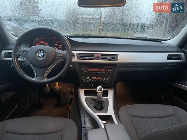 Серый БМВ 3 Серия, объемом двигателя 2 л и пробегом 210 тыс. км за 8300 $, фото 17 на Automoto.ua