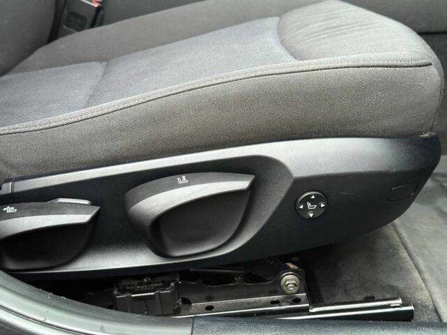 Сірий БМВ 3 Серія, об'ємом двигуна 2 л та пробігом 271 тис. км за 8300 $, фото 22 на Automoto.ua