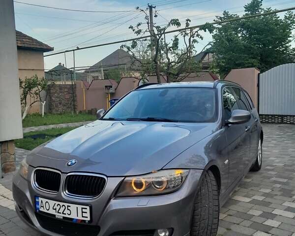 Серый БМВ 3 Серия, объемом двигателя 2 л и пробегом 373 тыс. км за 9500 $, фото 1 на Automoto.ua