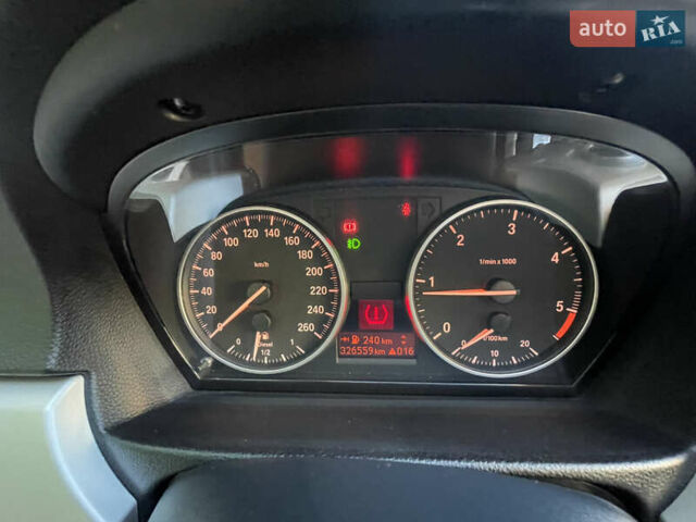 Серый БМВ 3 Серия, объемом двигателя 2 л и пробегом 327 тыс. км за 7600 $, фото 34 на Automoto.ua