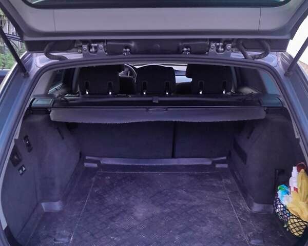 Серый БМВ 3 Серия, объемом двигателя 2 л и пробегом 373 тыс. км за 9500 $, фото 19 на Automoto.ua