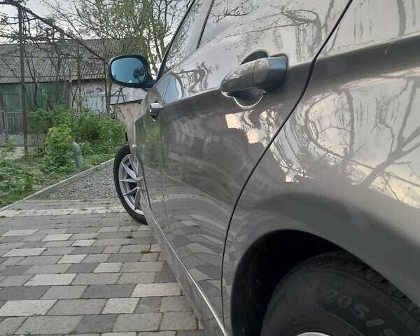 Серый БМВ 3 Серия, объемом двигателя 2 л и пробегом 373 тыс. км за 9500 $, фото 13 на Automoto.ua