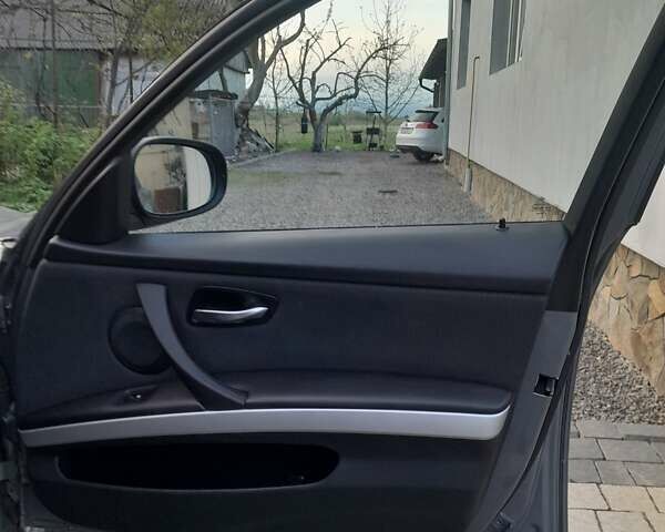 Серый БМВ 3 Серия, объемом двигателя 2 л и пробегом 373 тыс. км за 9500 $, фото 22 на Automoto.ua