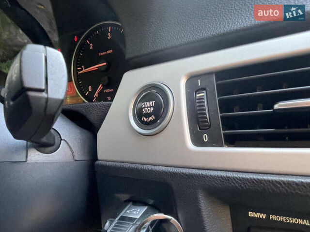 Серый БМВ 3 Серия, объемом двигателя 2 л и пробегом 327 тыс. км за 7600 $, фото 37 на Automoto.ua