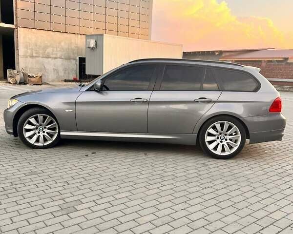 Серый БМВ 3 Серия, объемом двигателя 2 л и пробегом 309 тыс. км за 9400 $, фото 26 на Automoto.ua