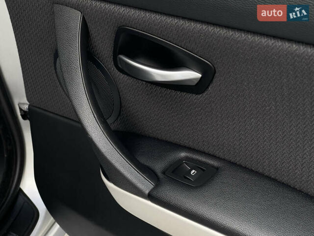 Серый БМВ 3 Серия, объемом двигателя 2 л и пробегом 225 тыс. км за 8650 $, фото 83 на Automoto.ua