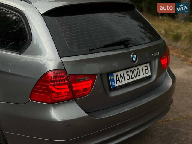 Серый БМВ 3 Серия, объемом двигателя 2 л и пробегом 226 тыс. км за 7799 $, фото 11 на Automoto.ua