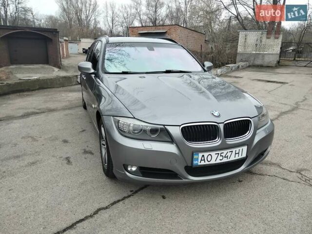 Серый БМВ 3 Серия, объемом двигателя 2 л и пробегом 252 тыс. км за 9550 $, фото 2 на Automoto.ua