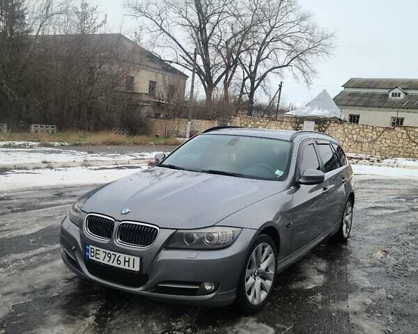 Серый БМВ 3 Серия, объемом двигателя 2 л и пробегом 295 тыс. км за 9500 $, фото 6 на Automoto.ua