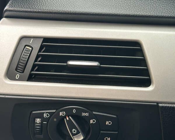 Сірий БМВ 3 Серія, об'ємом двигуна 2 л та пробігом 315 тис. км за 8000 $, фото 14 на Automoto.ua