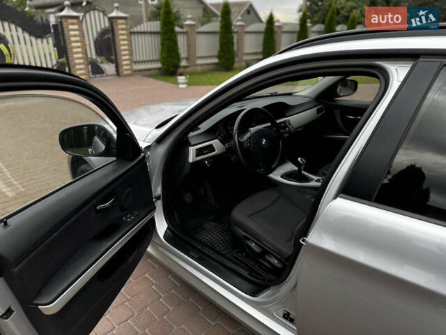 Серый БМВ 3 Серия, объемом двигателя 2 л и пробегом 305 тыс. км за 8999 $, фото 5 на Automoto.ua