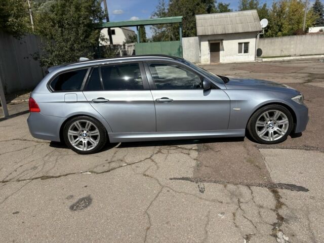 Серый БМВ 3 Серия, объемом двигателя 2 л и пробегом 154 тыс. км за 4400 $, фото 3 на Automoto.ua