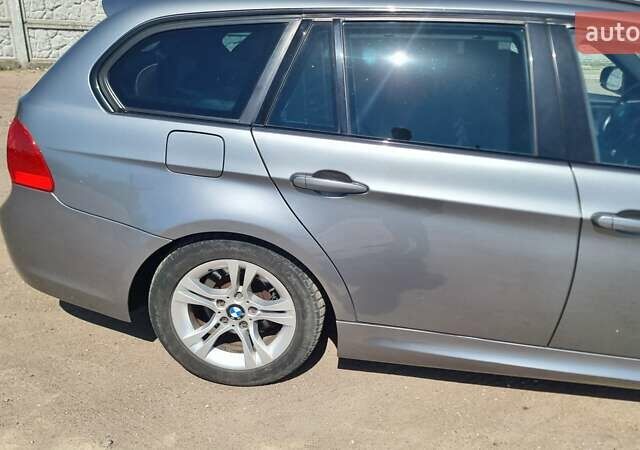 Серый БМВ 3 Серия, объемом двигателя 2 л и пробегом 252 тыс. км за 10800 $, фото 27 на Automoto.ua