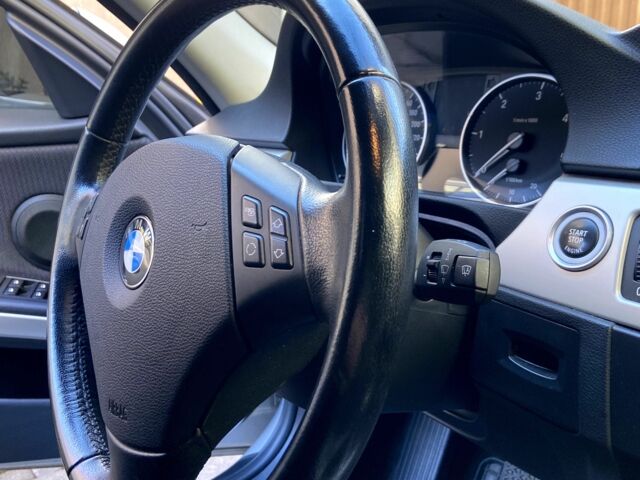 Серый БМВ 3 Серия, объемом двигателя 2 л и пробегом 247 тыс. км за 9800 $, фото 9 на Automoto.ua