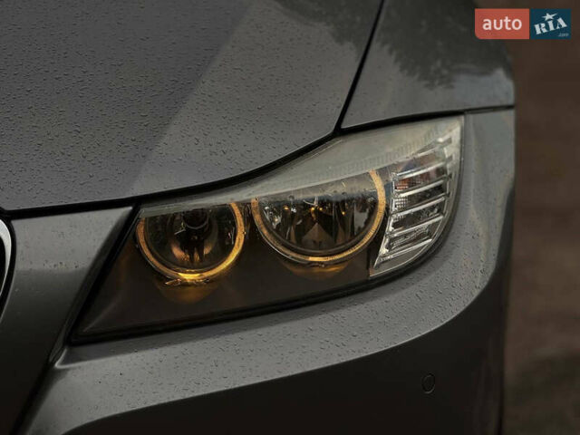 Серый БМВ 3 Серия, объемом двигателя 2 л и пробегом 226 тыс. км за 7799 $, фото 3 на Automoto.ua
