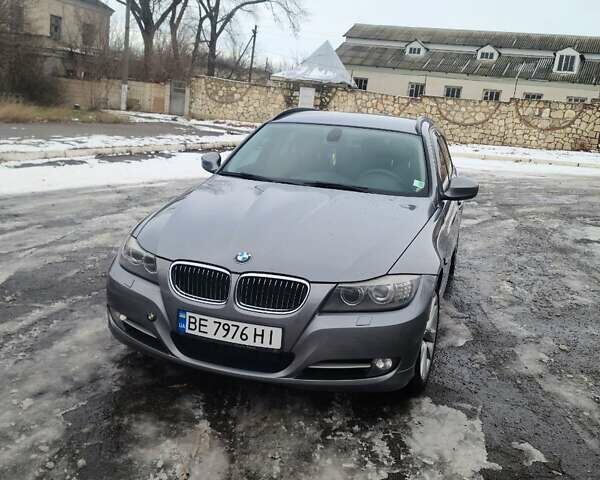 Серый БМВ 3 Серия, объемом двигателя 2 л и пробегом 295 тыс. км за 9500 $, фото 4 на Automoto.ua