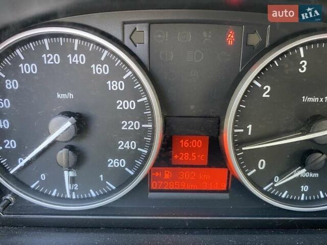 Серый БМВ 3 Серия, объемом двигателя 2 л и пробегом 73 тыс. км за 10800 $, фото 1 на Automoto.ua