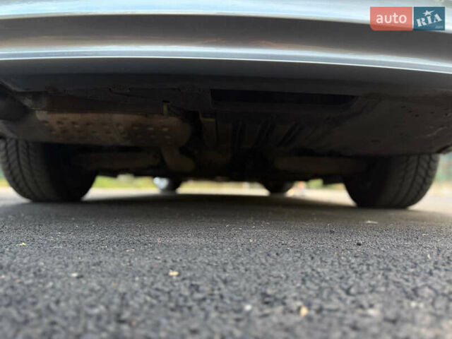 Серый БМВ 3 Серия, объемом двигателя 2 л и пробегом 226 тыс. км за 7799 $, фото 31 на Automoto.ua