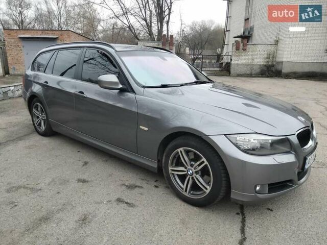 Серый БМВ 3 Серия, объемом двигателя 2 л и пробегом 252 тыс. км за 9550 $, фото 4 на Automoto.ua