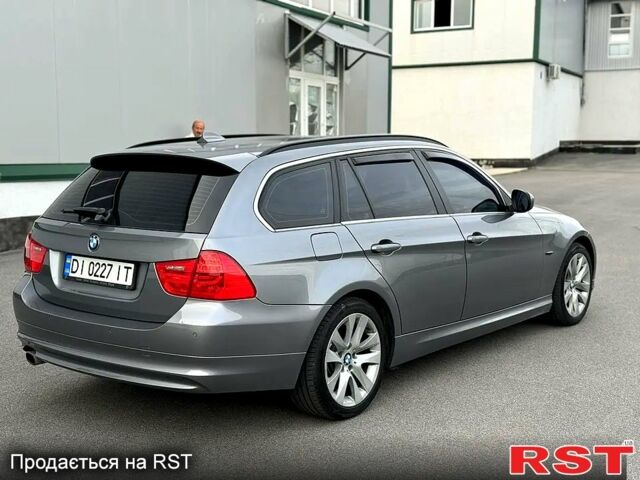 Серый БМВ 3 Серия, объемом двигателя 2 л и пробегом 220 тыс. км за 9800 $, фото 4 на Automoto.ua