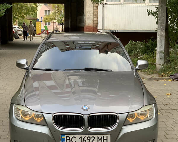 Сірий БМВ 3 Серія, об'ємом двигуна 2 л та пробігом 300 тис. км за 8650 $, фото 1 на Automoto.ua