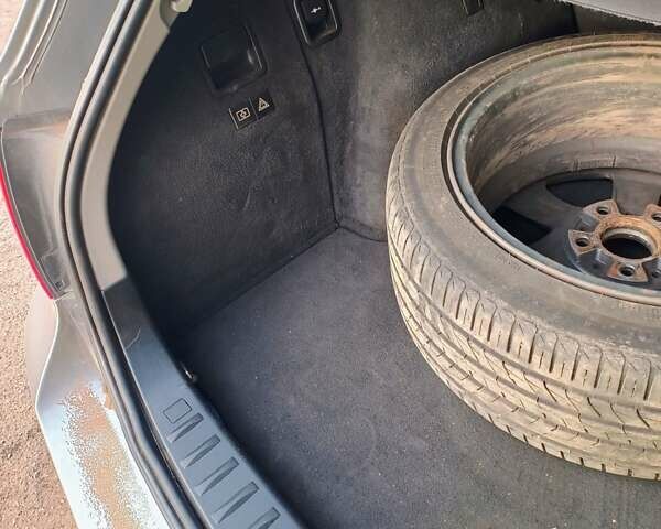 Сірий БМВ 3 Серія, об'ємом двигуна 2 л та пробігом 305 тис. км за 10500 $, фото 16 на Automoto.ua