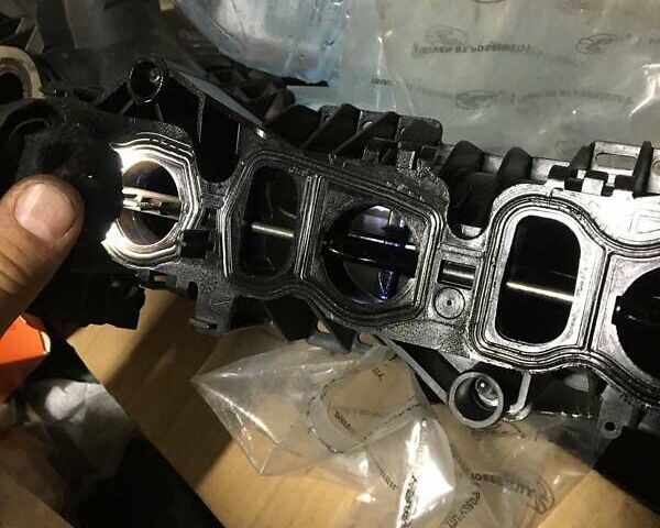 Сірий БМВ 3 Серія, об'ємом двигуна 2 л та пробігом 305 тис. км за 10500 $, фото 48 на Automoto.ua