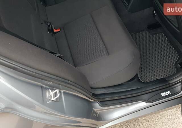 Серый БМВ 3 Серия, объемом двигателя 2 л и пробегом 290 тыс. км за 8400 $, фото 29 на Automoto.ua