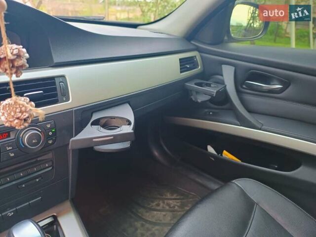 Сірий БМВ 3 Серія, об'ємом двигуна 2 л та пробігом 305 тис. км за 10500 $, фото 28 на Automoto.ua