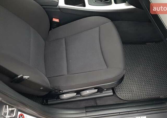 Серый БМВ 3 Серия, объемом двигателя 2 л и пробегом 290 тыс. км за 8400 $, фото 24 на Automoto.ua