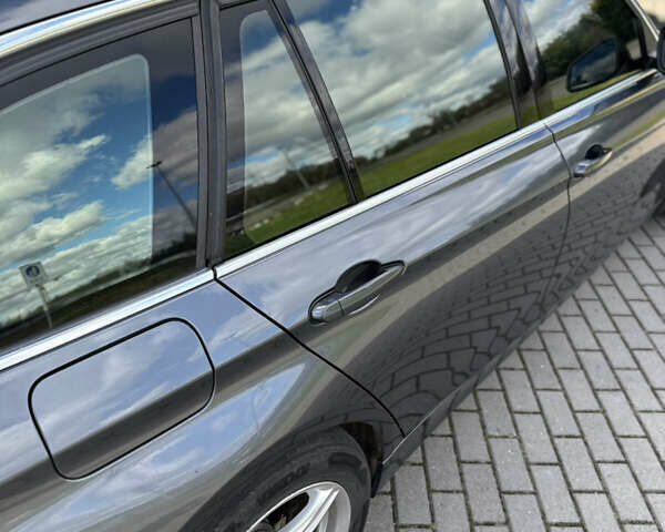 Серый БМВ 3 Серия, объемом двигателя 2 л и пробегом 323 тыс. км за 13500 $, фото 7 на Automoto.ua