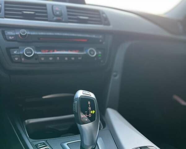 Сірий БМВ 3 Серія, об'ємом двигуна 2 л та пробігом 223 тис. км за 11900 $, фото 10 на Automoto.ua