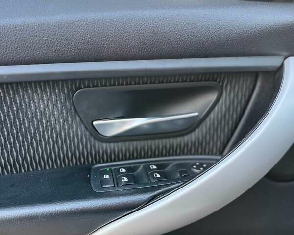 Сірий БМВ 3 Серія, об'ємом двигуна 2 л та пробігом 223 тис. км за 11900 $, фото 17 на Automoto.ua