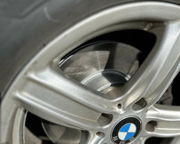 Серый БМВ 3 Серия, объемом двигателя 2 л и пробегом 323 тыс. км за 13500 $, фото 12 на Automoto.ua