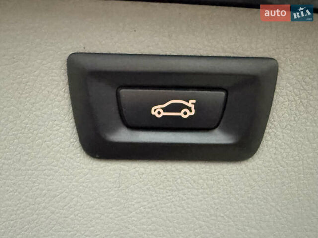 Сірий БМВ 3 Серія, об'ємом двигуна 2 л та пробігом 182 тис. км за 12999 $, фото 39 на Automoto.ua