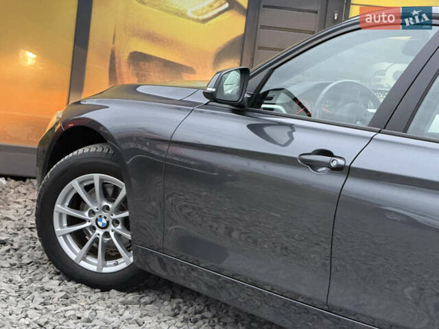 Сірий БМВ 3 Серія, об'ємом двигуна 2 л та пробігом 182 тис. км за 12999 $, фото 19 на Automoto.ua