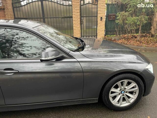 Сірий БМВ 3 Серія, об'ємом двигуна 2 л та пробігом 218 тис. км за 14890 $, фото 13 на Automoto.ua