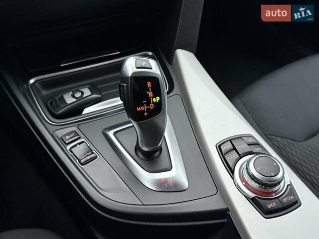 Сірий БМВ 3 Серія, об'ємом двигуна 2 л та пробігом 182 тис. км за 12999 $, фото 51 на Automoto.ua