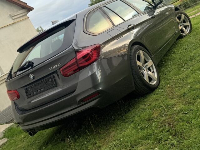 Серый БМВ 3 Серия, объемом двигателя 2 л и пробегом 270 тыс. км за 13000 $, фото 10 на Automoto.ua