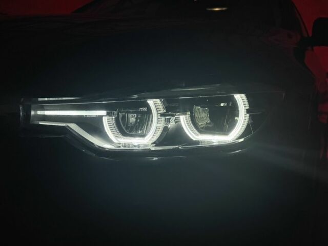 Серый БМВ 3 Серия, объемом двигателя 2 л и пробегом 270 тыс. км за 13000 $, фото 14 на Automoto.ua