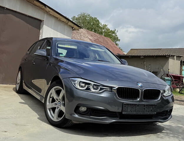 Сірий БМВ 3 Серія, об'ємом двигуна 2 л та пробігом 270 тис. км за 13000 $, фото 4 на Automoto.ua