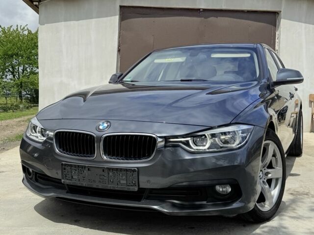 Серый БМВ 3 Серия, объемом двигателя 2 л и пробегом 270 тыс. км за 13000 $, фото 6 на Automoto.ua