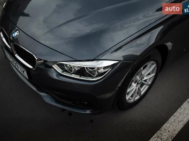 Серый БМВ 3 Серия, объемом двигателя 2 л и пробегом 189 тыс. км за 19600 $, фото 10 на Automoto.ua