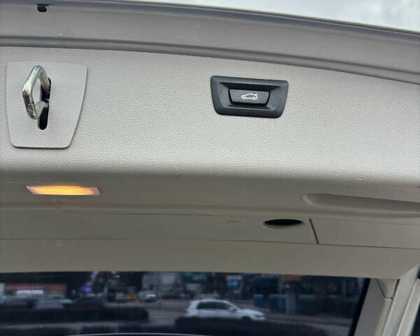 Серый БМВ 3 Серия, объемом двигателя 2 л и пробегом 296 тыс. км за 16500 $, фото 27 на Automoto.ua