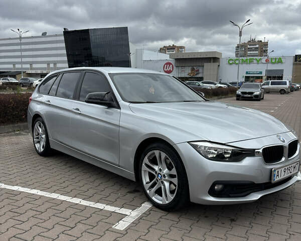 Серый БМВ 3 Серия, объемом двигателя 2 л и пробегом 296 тыс. км за 16500 $, фото 23 на Automoto.ua