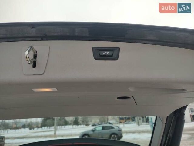 Сірий БМВ 3 Серія, об'ємом двигуна 2 л та пробігом 130 тис. км за 16300 $, фото 10 на Automoto.ua