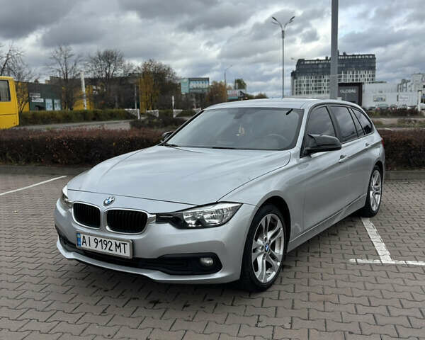 Серый БМВ 3 Серия, объемом двигателя 2 л и пробегом 296 тыс. км за 16500 $, фото 6 на Automoto.ua