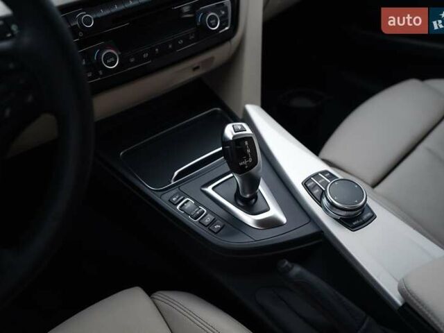 Серый БМВ 3 Серия, объемом двигателя 2 л и пробегом 189 тыс. км за 19600 $, фото 44 на Automoto.ua