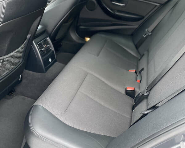 Сірий БМВ 3 Серія, об'ємом двигуна 2 л та пробігом 221 тис. км за 16600 $, фото 13 на Automoto.ua